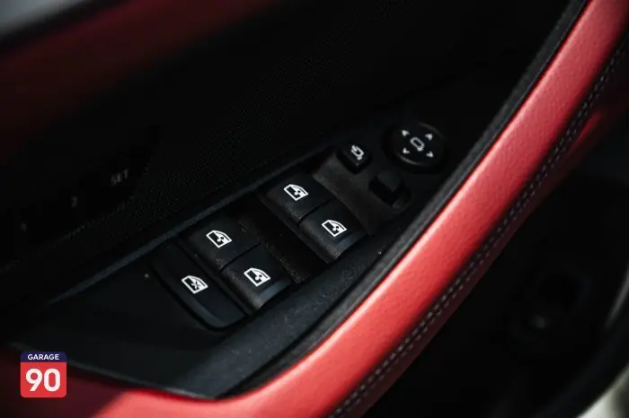 bmw 420i 2024 - صورة 18