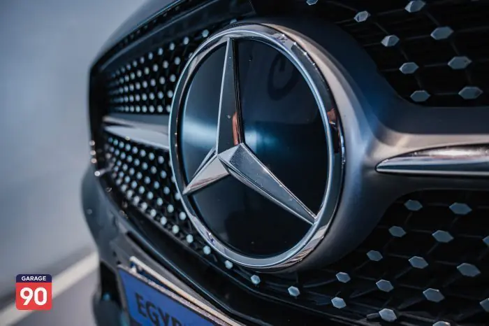 Mercedes-Benz C200 2019 - صورة 9