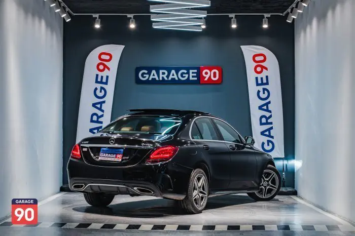 Mercedes-Benz C200 2019 - صورة 6