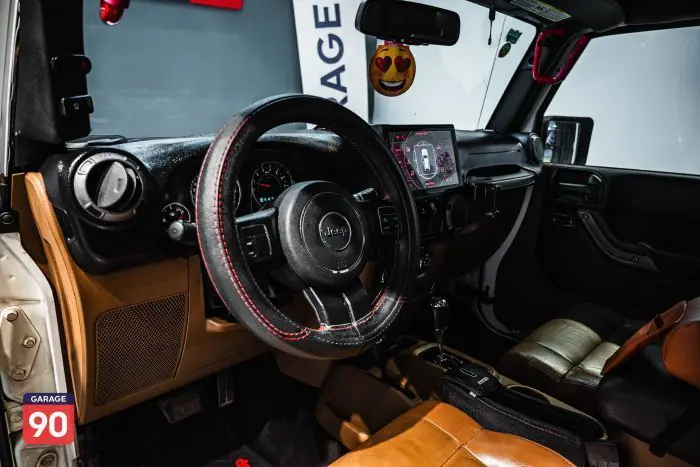 Jeep Wrangler 2015 - صورة 9