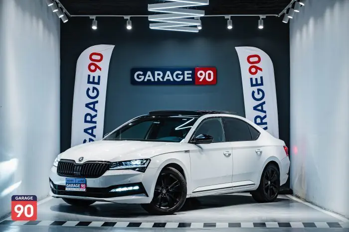 Skoda superb 2021 - صورة 2