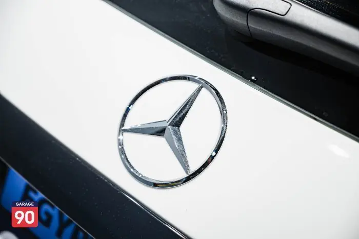 Mercedes-Benz GLC300 2023 - صورة 10