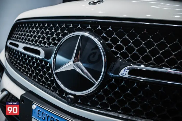 Mercedes-Benz GLC300 2023 - صورة 9