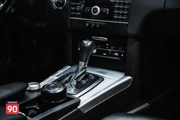 Mercedes-Benz E250 2011 - صورة 15