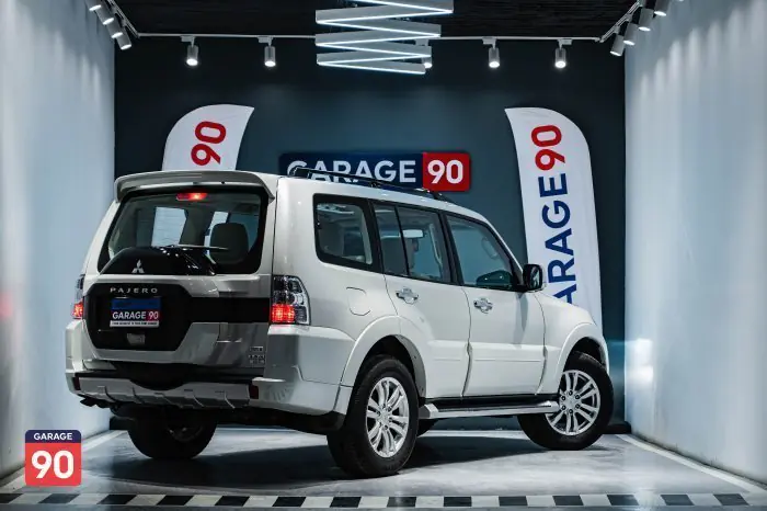 Mitsubishi Pajero 2017 - صورة 7