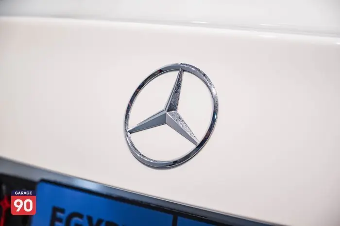 Mercedes-Benz C200 2022 - صورة 11