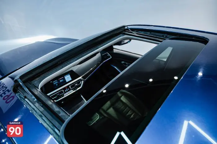 bmw 320i 2020 - صورة 9