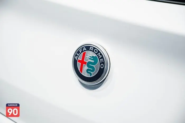 Alfa Romeo Giulia 2019 - صورة 8