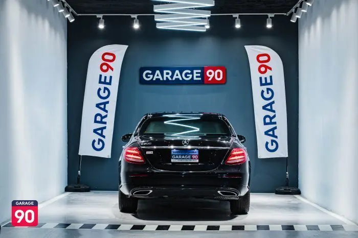 Mercedes-Benz E200 2020 - صورة 4