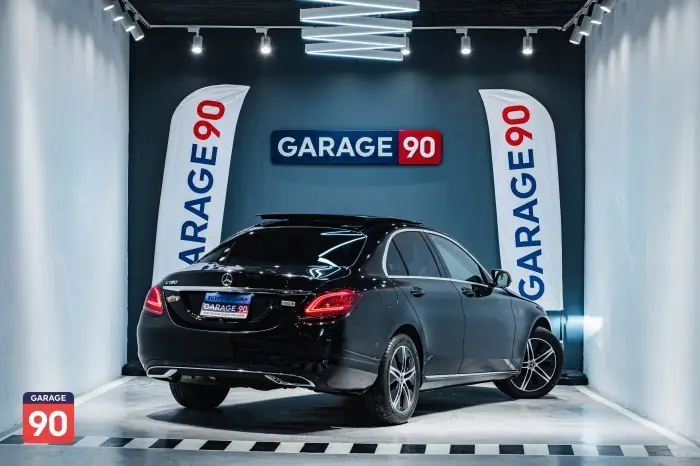 Mercedes-Benz C180 2020 - صورة 5