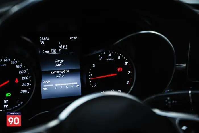 Mercedes-Benz C180 2020 - صورة 17