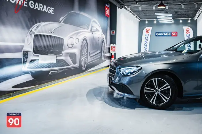Mercedes-Benz E200 2023 - صورة 7