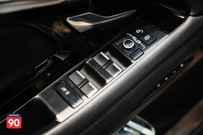 Land Rover Evoque 2020 - صورة 15