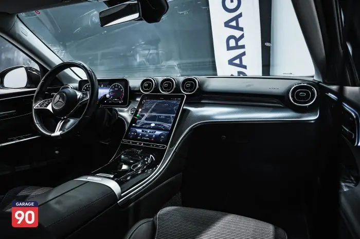 Mercedes-Benz C180 2022 - صورة 11