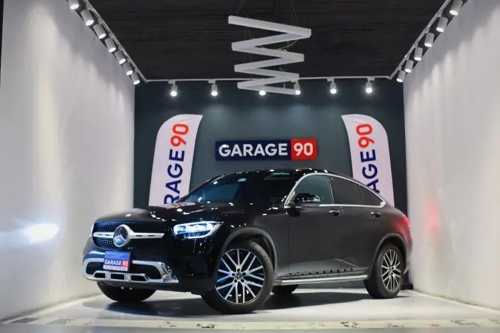 Mercedes-Benz GLC300 2020 - صورة 3