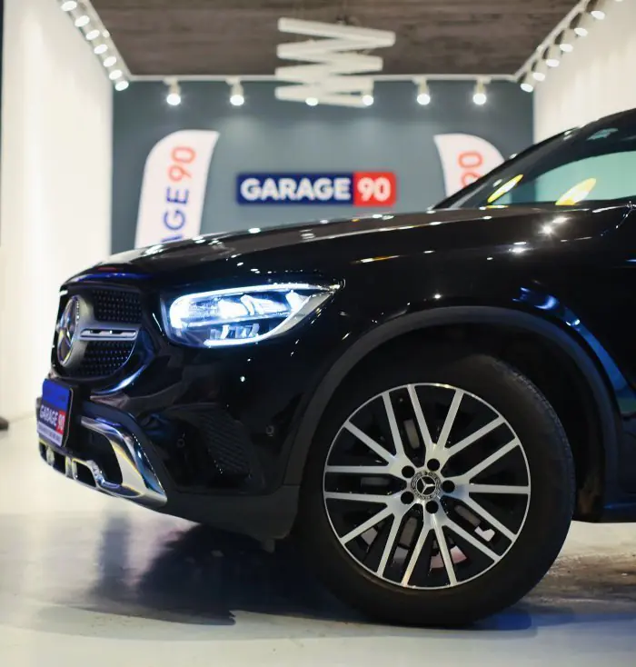 Mercedes-Benz GLC300 2020 - صورة 4