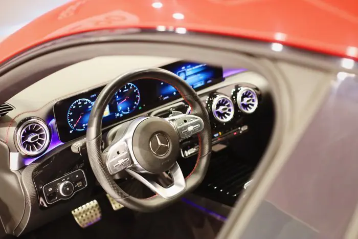 Mercedes-Benz CLA200 2020 - صورة 14