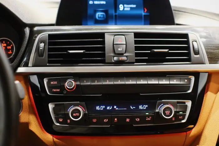 bmw 418i 2020 - صورة 16