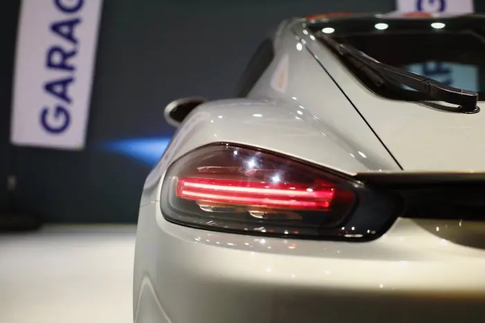 Porsche Cayman 2018 - صورة 8