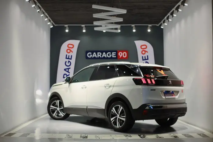 Peugeot 3008 2021 - صورة 7