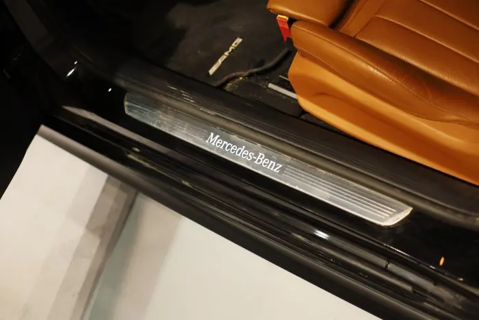 Mercedes-Benz E200 2021 - صورة 13