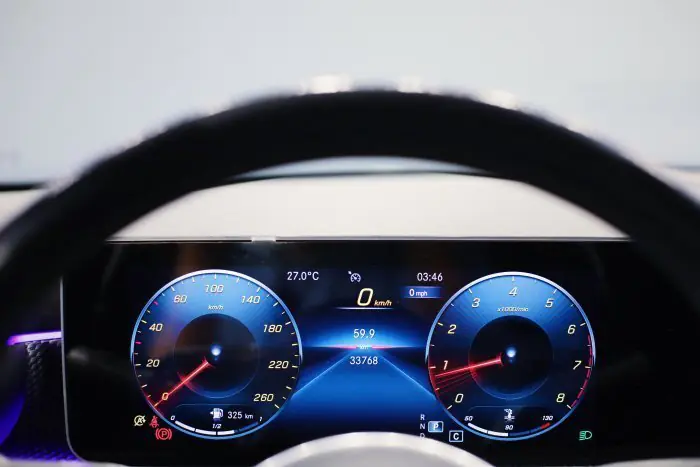 Mercedes-Benz CLA180 2020 - صورة 15