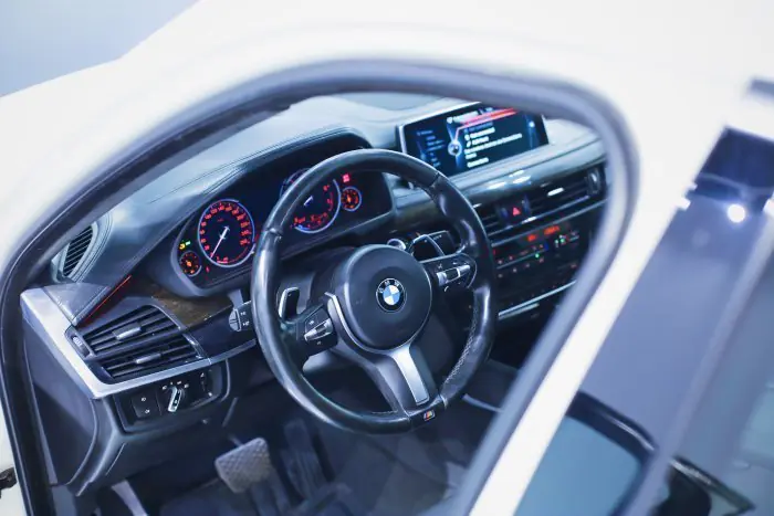 bmw X6 2017 - صورة 12