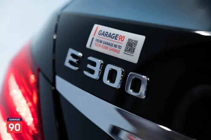 Mercedes-Benz E300 2019 - صورة 8
