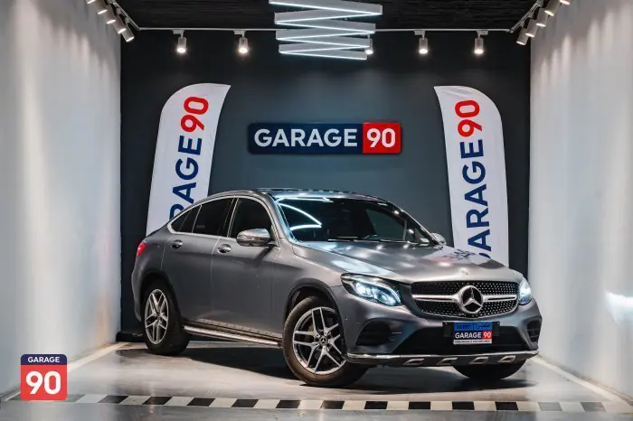 Mercedes-Benz GLC300 2019 - صورة 3