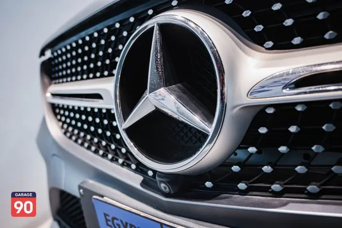 Mercedes-Benz GLC300 2019 - صورة 9