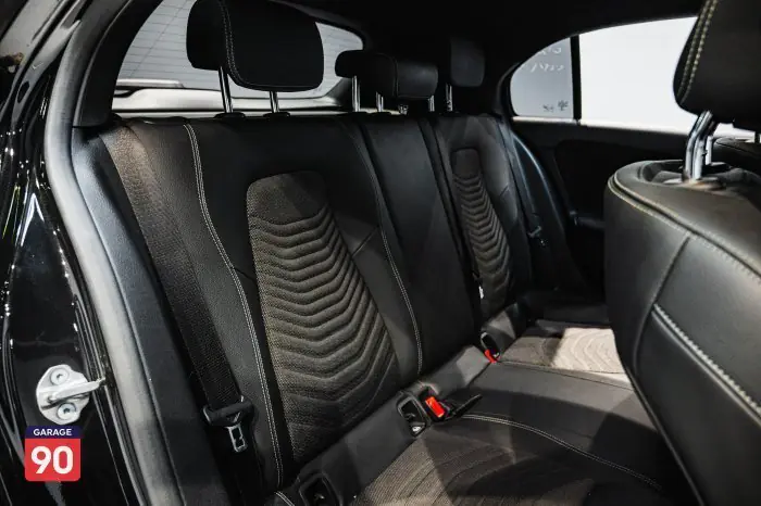 Mercedes-Benz A250e 2022 - صورة 15