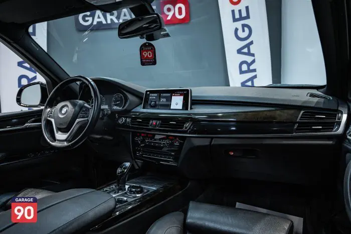 bmw X5 2018 - صورة 11