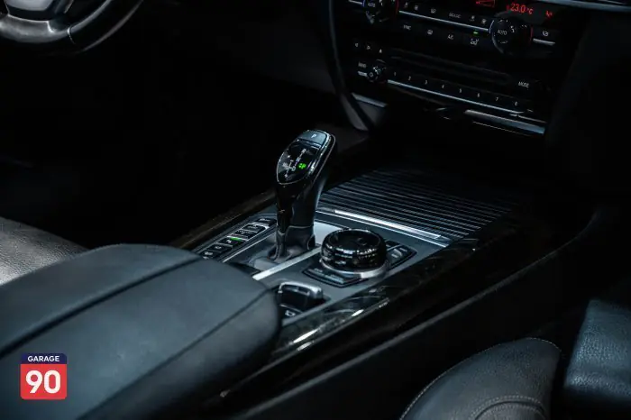 bmw X5 2018 - صورة 13
