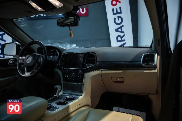 Jeep Grand Cherokee 2019 - صورة 13