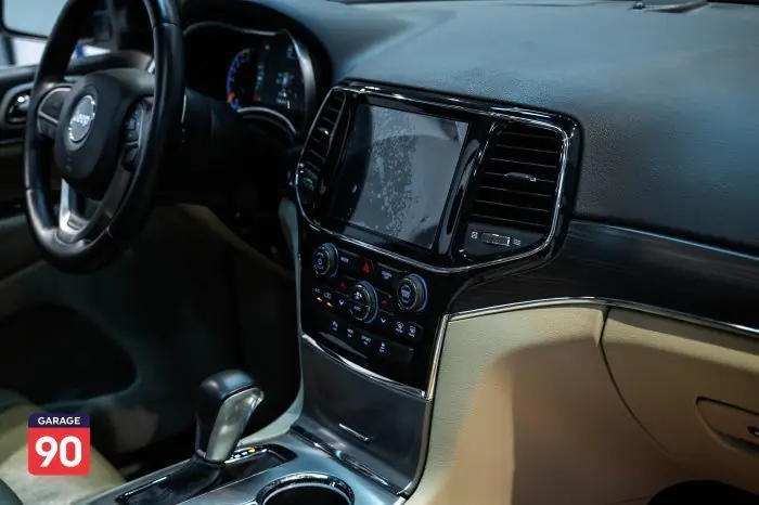 Jeep Grand Cherokee 2019 - صورة 14