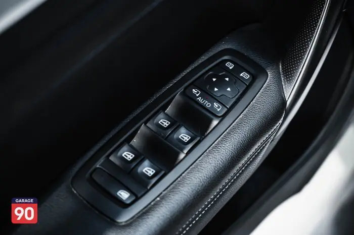 Renault Megane 2022 - صورة 15