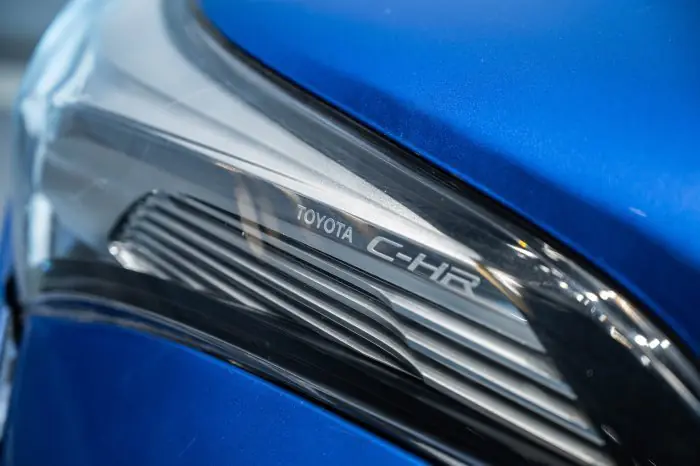 Toyota C-HR 2017 - صورة 11
