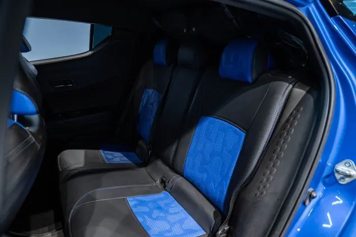 Toyota C-HR 2017 - صورة 20