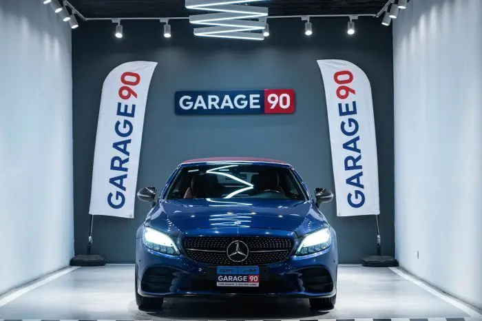 Mercedes-Benz C180 2019 - صورة 3