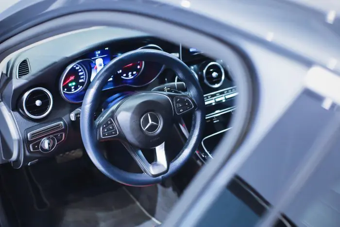 Mercedes-Benz C180 2018 - صورة 13