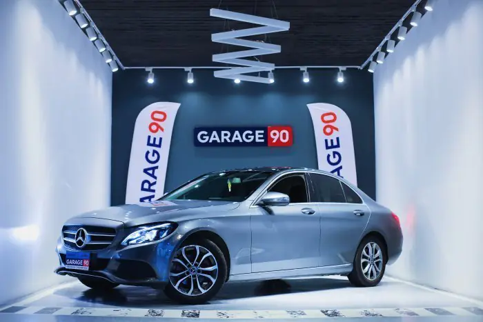Mercedes-Benz C180 2018 - صورة 4