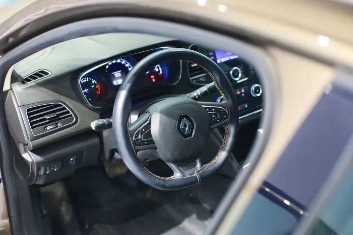 Renault Megane 2021 - صورة 10