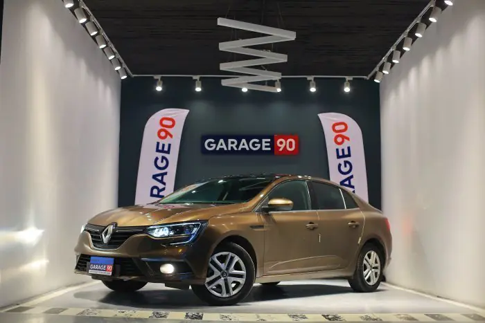 Renault Megane 2021 - صورة 5