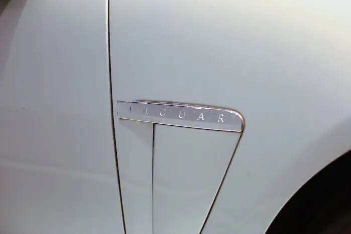 Jaguar XF 2013 - صورة 12