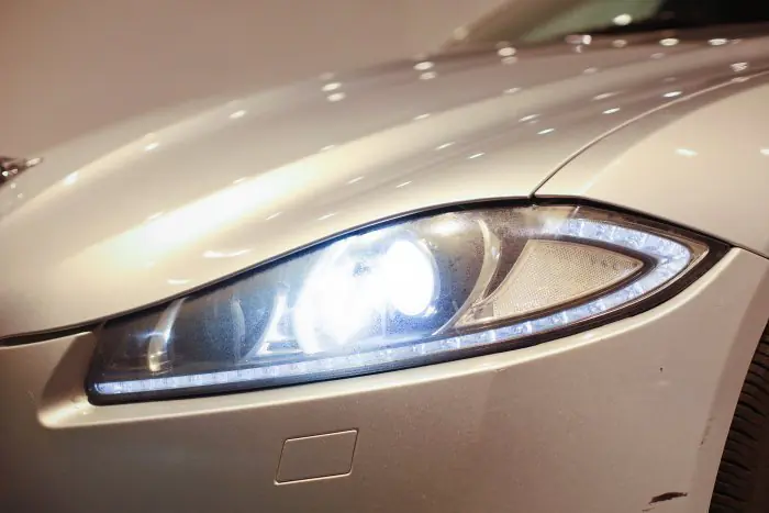Jaguar XF 2013 - صورة 11