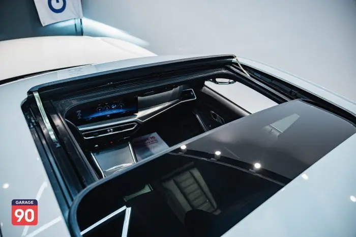 bmw 330i 2023 - صورة 10