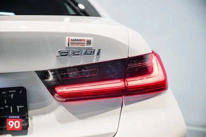 bmw 330i 2023 - صورة 13