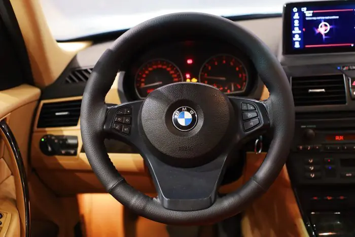 bmw X3 2007 - صورة 9