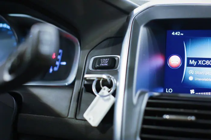 Volvo XC60 2017 - صورة 13