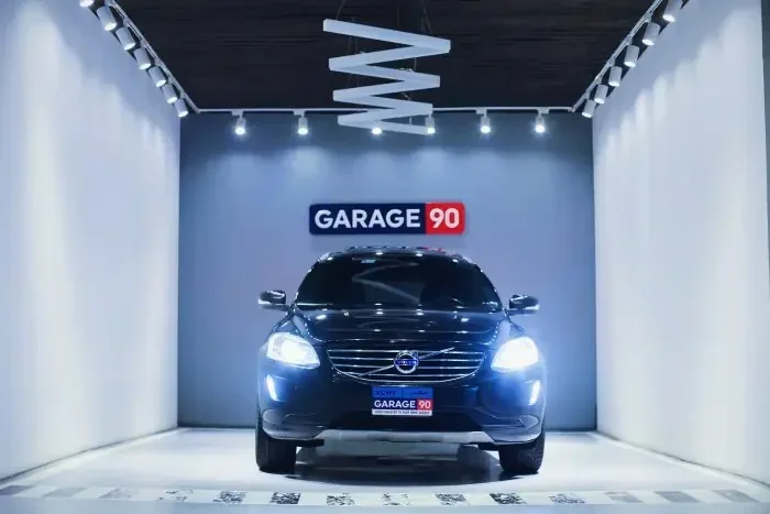 Volvo XC60 2017 - صورة 2